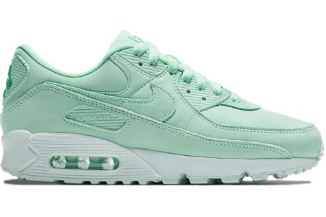 nike dames sneakers mintgroen|nike air max 90 mint green women.